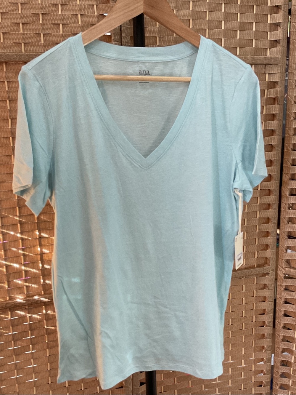 a.n.a Light Blue V-Neck Short Sleeve Tee - Large Tall